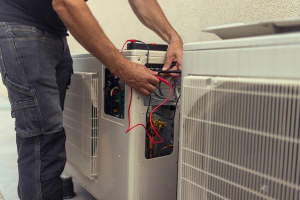 Signs It's Time to Replace Your Air Conditioning or Heating System